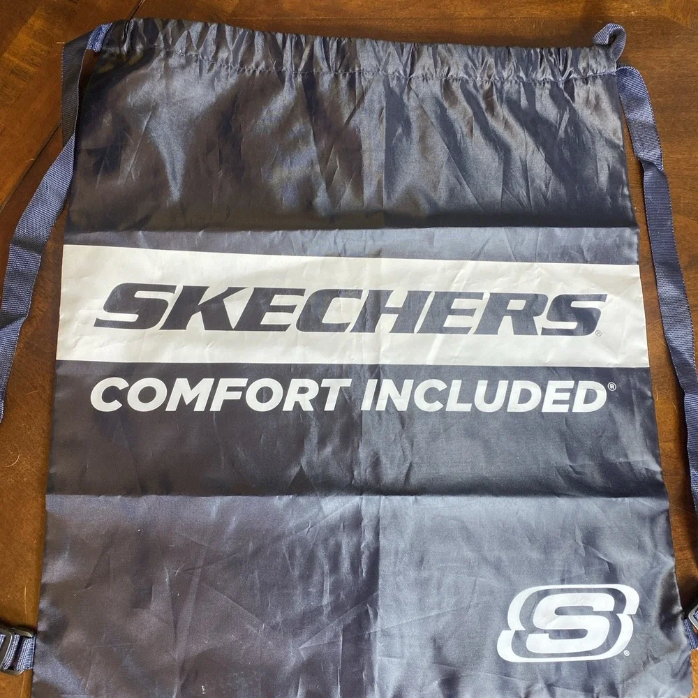 SKECHERS 1-Handle Drawstring Backpack/Bag LOT OF 4;‎ 17